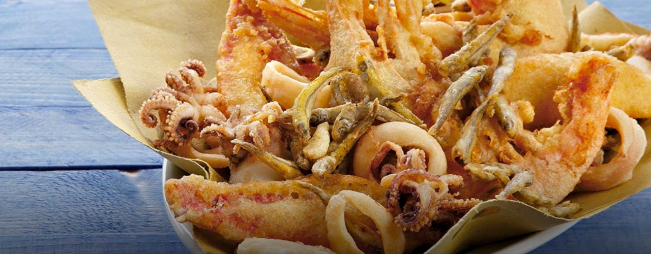 Il Pesce Fa Festa A Cesenatico La Sagra Del Pesce Azzurro